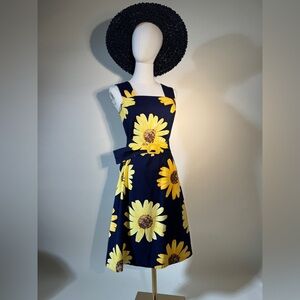 True Vintage 90s Sunflower Print Sleeveless Midi Dress